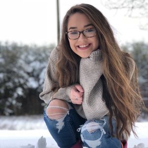 Meet your Posher, Erika